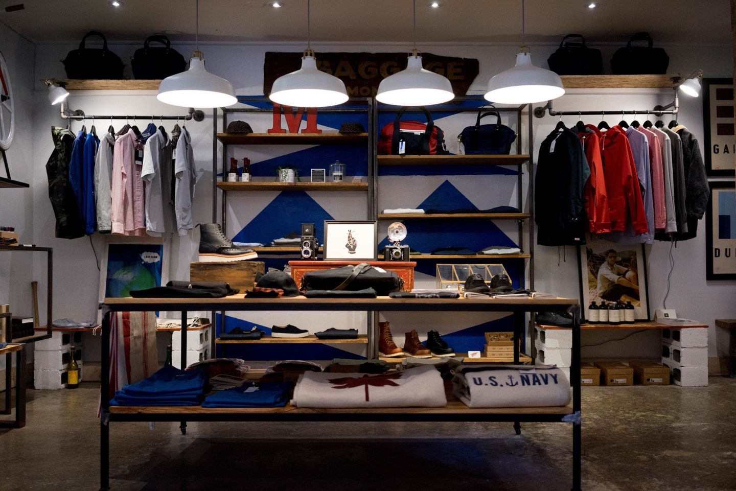 custom showcases